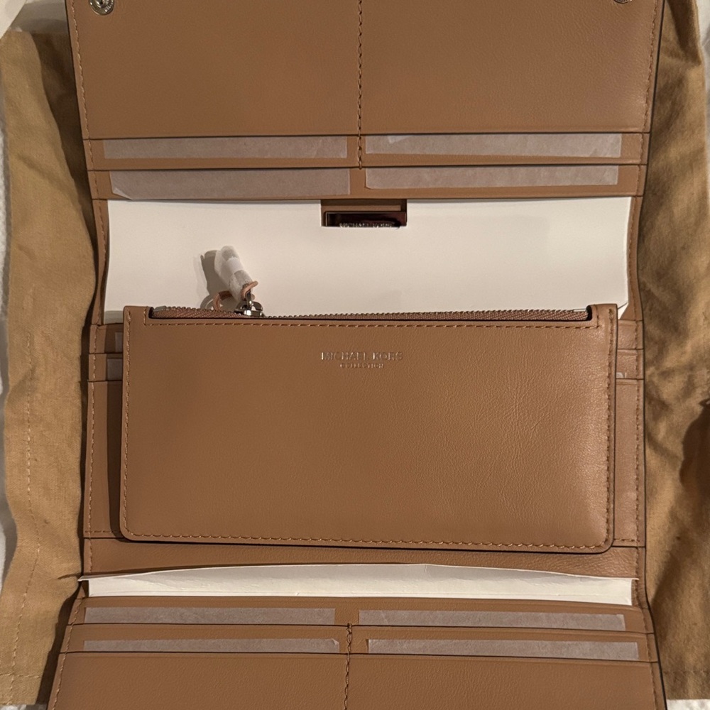 Michael Kors Collection Suntan Studded Wallet - Picture 6 of 7